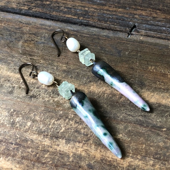 Ceramic Gemstone Earrings - Picture 5 of 6